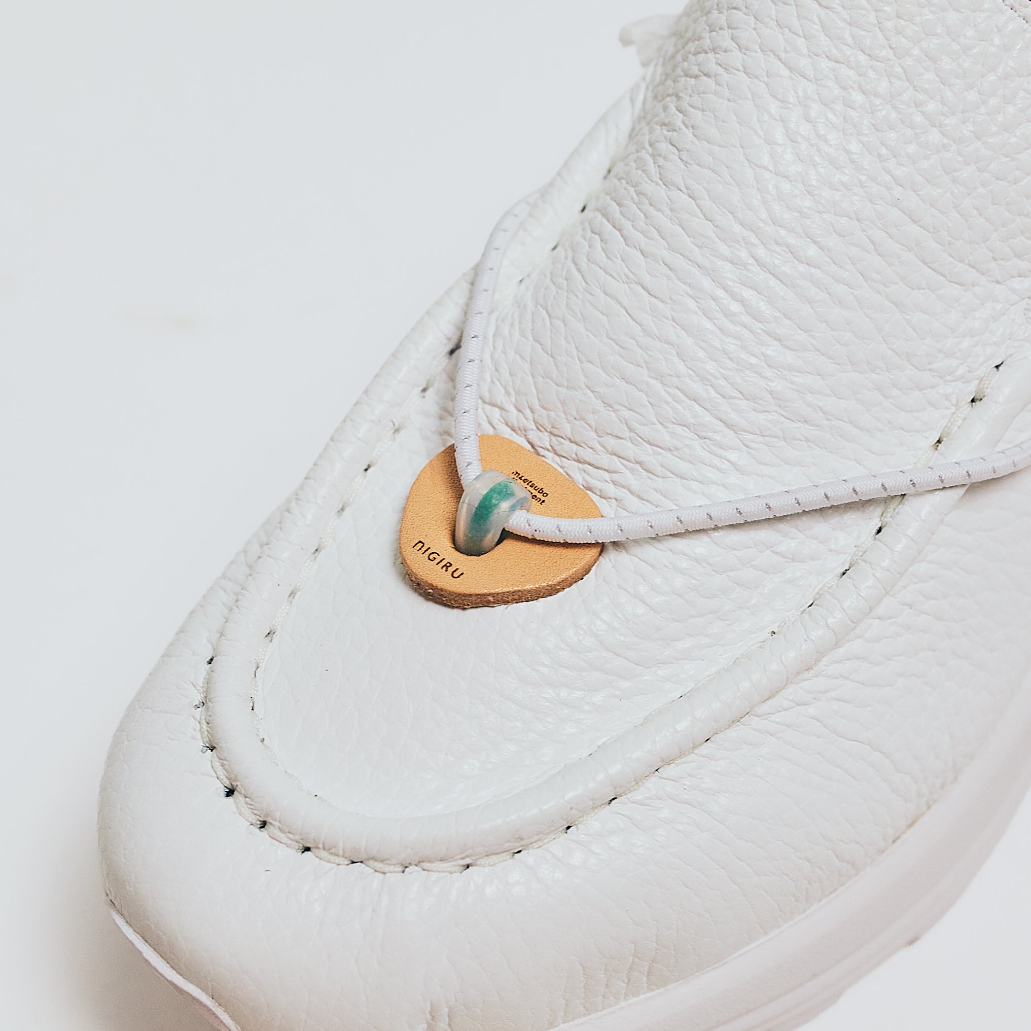 インナー鼻緒シューズ_ローファー NR25_002WHT